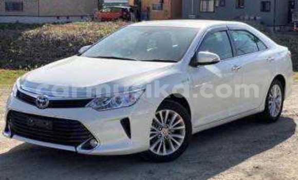 Buy Used Toyota Camry White Car in Beitbridge in Matabeleland South Buy Used Toyota Camry White Car in Beitbridge in Matabeleland South