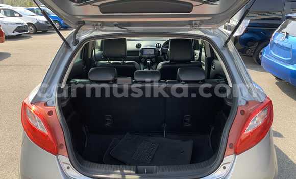 Acheter Occasion Voiture Mazda Demio Gris à Beitbridge, Matabeleland South Acheter Occasion Voiture Mazda Demio Gris à Beitbridge, Matabeleland South