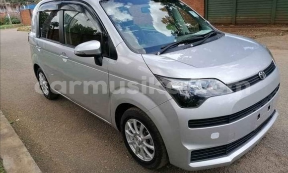 Tenga Tsaru Toyota Spade Sirivha Mota in Beitbridge in Matabeleland South