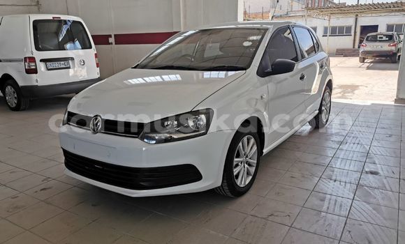 Acheter Occasion Voiture Volkswagen Polo Blanc à Beitbridge, Matabeleland South Acheter Occasion Voiture Volkswagen Polo Blanc à Beitbridge, Matabeleland South