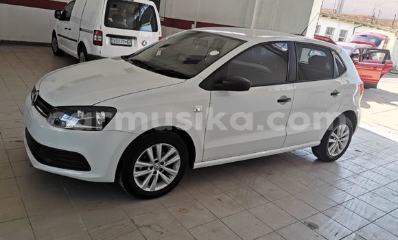 Acheter Occasion Voiture Volkswagen Polo Blanc à Beitbridge, Matabeleland South Acheter Occasion Voiture Volkswagen Polo Blanc à Beitbridge, Matabeleland South