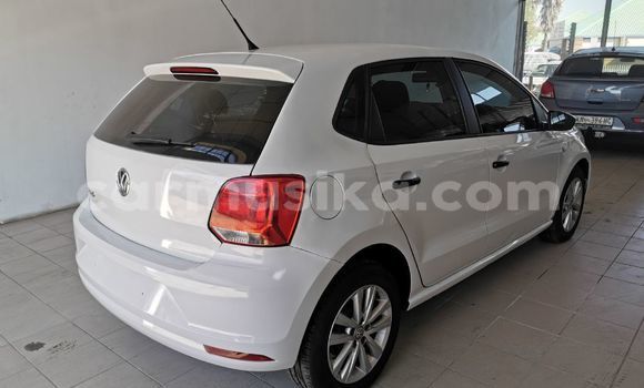Acheter Occasion Voiture Volkswagen Polo Blanc à Beitbridge, Matabeleland South Acheter Occasion Voiture Volkswagen Polo Blanc à Beitbridge, Matabeleland South