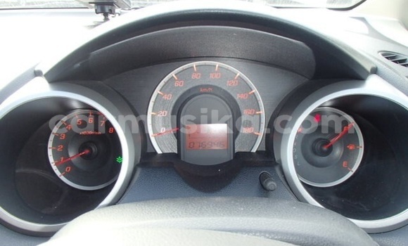 Buy Used Honda Fit Silver Car in Beitbridge in Matabeleland South Buy Used Honda Fit Silver Car in Beitbridge in Matabeleland South