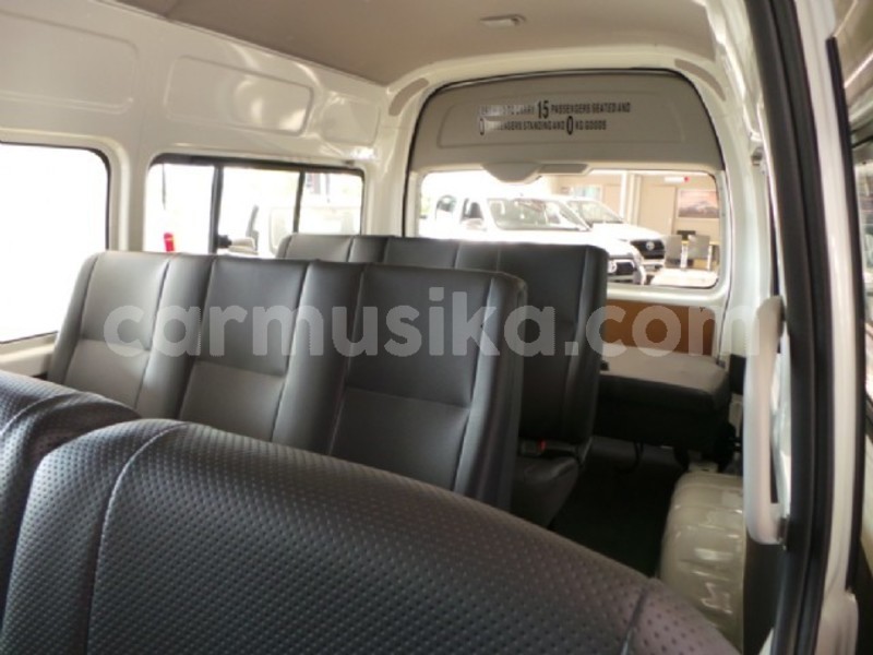 Big with watermark toyota hiace matabeleland south beitbridge 27992