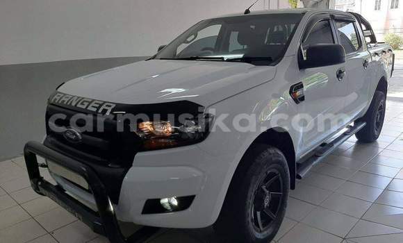 Nunua Ilio tumika Ford Ranger Nyeupe Gari ndani ya Beitbridge nchini Matabeleland Kusini Nunua Ilio tumika Ford Ranger Nyeupe Gari ndani ya Beitbridge nchini Matabeleland Kusini