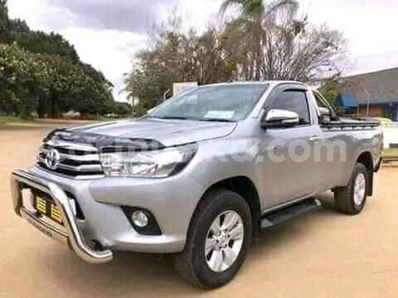 Big with watermark toyota hilux matabeleland south beitbridge 28024