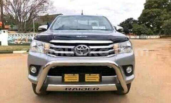 Nunua Ilio tumika Toyota Hilux Fedha Gari ndani ya Beitbridge nchini Matabeleland Kusini Nunua Ilio tumika Toyota Hilux Fedha Gari ndani ya Beitbridge nchini Matabeleland Kusini