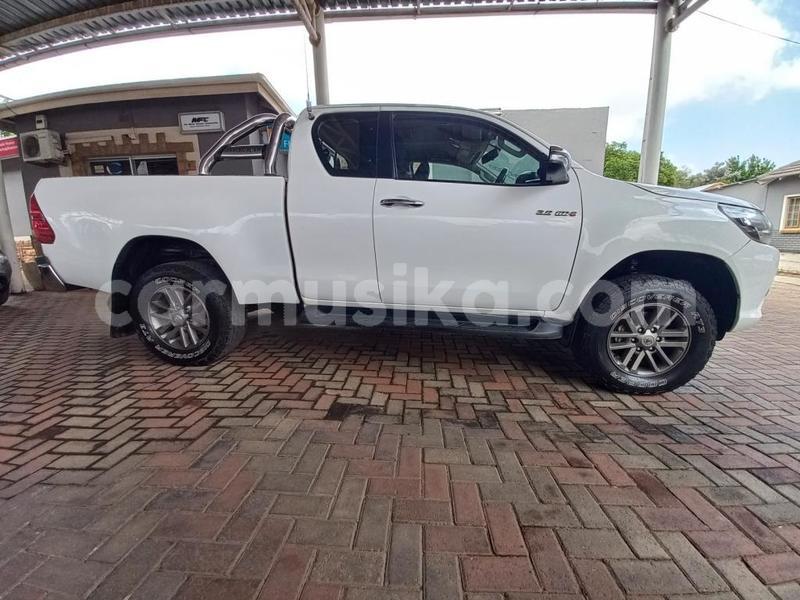 Big with watermark toyota hilux harare harare 28030