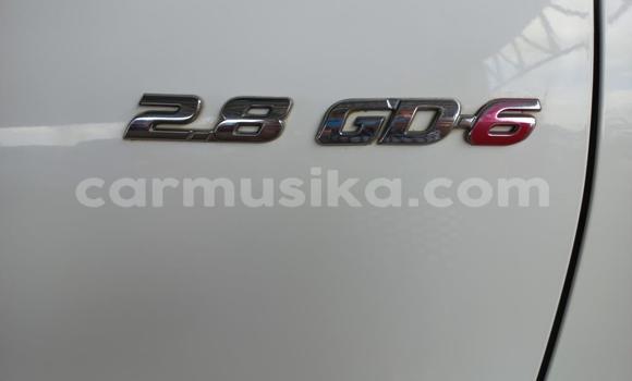 Buy Used Toyota Hilux White Car in Harare in Harare Buy Used Toyota Hilux White Car in Harare in Harare