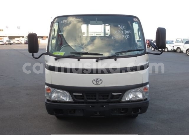 Big with watermark toyota dyna matabeleland south beitbridge 28038