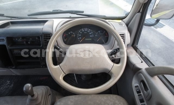 Acheter Occasion Voiture Toyota Dyna Blanc à Beitbridge, Matabeleland South Acheter Occasion Voiture Toyota Dyna Blanc à Beitbridge, Matabeleland South