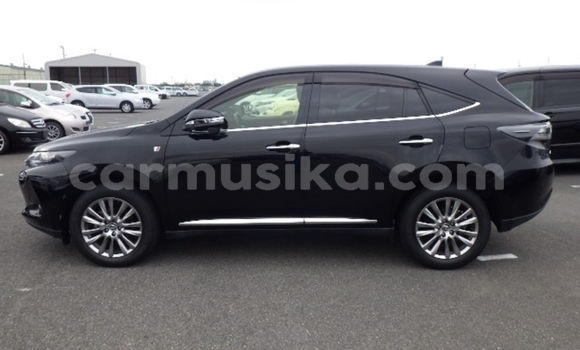 Acheter Occasion Voiture Toyota Harrier Noir à Beitbridge, Matabeleland South Acheter Occasion Voiture Toyota Harrier Noir à Beitbridge, Matabeleland South