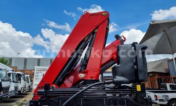 Acheter Occasion Utilitaire Nissan UD Blanc à Beitbridge, Matabeleland South Acheter Occasion Utilitaire Nissan UD Blanc à Beitbridge, Matabeleland South