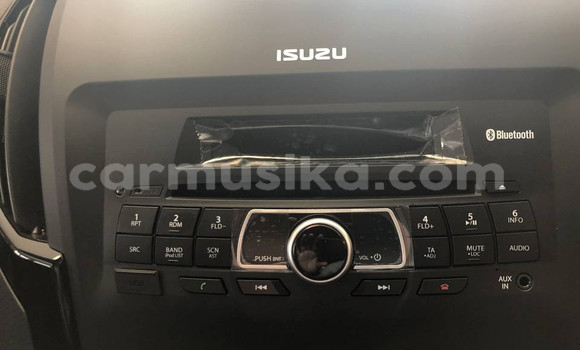 Buy Used Isuzu KB Silver Car in Beitbridge in Matabeleland South Buy Used Isuzu KB Silver Car in Beitbridge in Matabeleland South