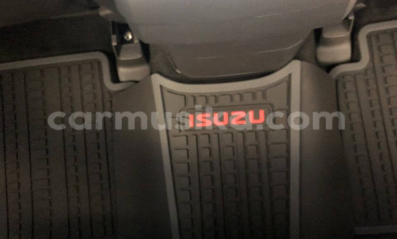 Buy Used Isuzu KB Silver Car in Beitbridge in Matabeleland South Buy Used Isuzu KB Silver Car in Beitbridge in Matabeleland South