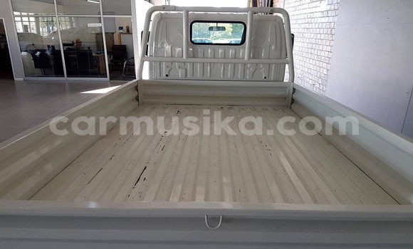 Acheter Occasion Utilitaire Toyota Dyna Blanc à Beitbridge, Matabeleland South Acheter Occasion Utilitaire Toyota Dyna Blanc à Beitbridge, Matabeleland South