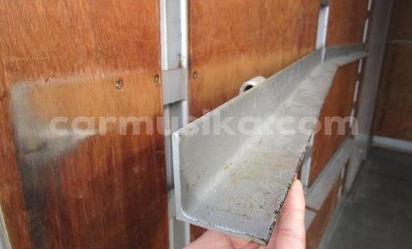 Tenga Tsaru Toyota Dyna Zvimwe Rori in Beitbridge in Matabeleland South Tenga Tsaru Toyota Dyna Zvimwe Rori in Beitbridge in Matabeleland South