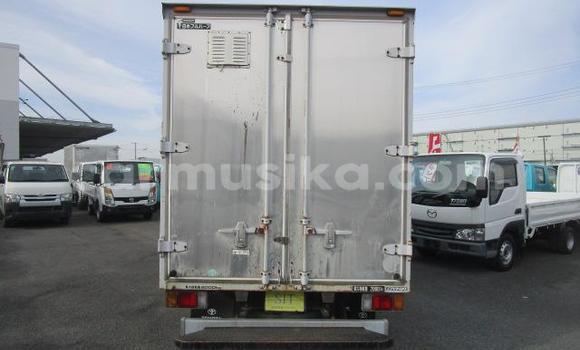 Tenga Tsaru Toyota Dyna Zvimwe Rori in Beitbridge in Matabeleland South Tenga Tsaru Toyota Dyna Zvimwe Rori in Beitbridge in Matabeleland South