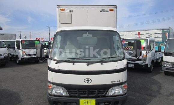 Tenga Tsaru Toyota Dyna Zvimwe Rori in Beitbridge in Matabeleland South Tenga Tsaru Toyota Dyna Zvimwe Rori in Beitbridge in Matabeleland South