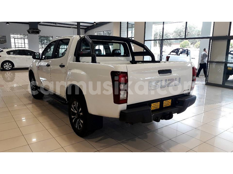 Big with watermark isuzu kb matabeleland south beitbridge 28051