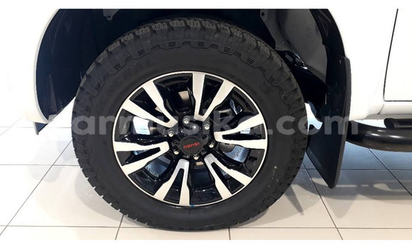 Acheter Occasion Voiture Isuzu KB Blanc à Beitbridge, Matabeleland South Acheter Occasion Voiture Isuzu KB Blanc à Beitbridge, Matabeleland South