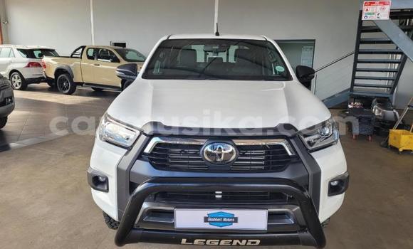 Acheter Occasion Voiture Toyota Hilux Blanc à Beitbridge, Matabeleland South Acheter Occasion Voiture Toyota Hilux Blanc à Beitbridge, Matabeleland South