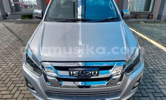 Acheter Occasion Voiture Isuzu KB Gris à Beitbridge, Matabeleland South Acheter Occasion Voiture Isuzu KB Gris à Beitbridge, Matabeleland South