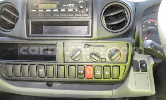 Acheter Occasion Utilitaire Toyota Dyna Blanc à Beitbridge, Matabeleland South Acheter Occasion Utilitaire Toyota Dyna Blanc à Beitbridge, Matabeleland South