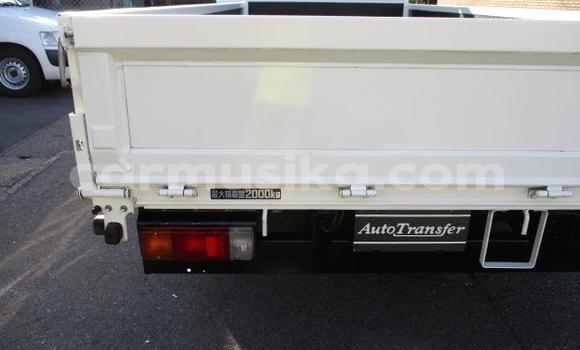 Acheter Occasion Utilitaire Toyota Dyna Blanc à Beitbridge, Matabeleland South Acheter Occasion Utilitaire Toyota Dyna Blanc à Beitbridge, Matabeleland South
