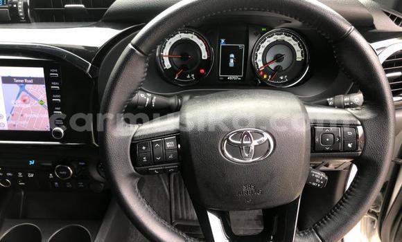 Acheter Occasion Voiture Toyota Hilux Blanc à Beitbridge, Matabeleland South Acheter Occasion Voiture Toyota Hilux Blanc à Beitbridge, Matabeleland South