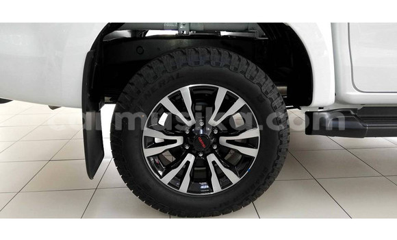 Buy Used Isuzu KB White Car in Beitbridge in Matabeleland South Buy Used Isuzu KB White Car in Beitbridge in Matabeleland South