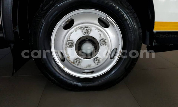 Buy Used Toyota Dyna White Truck in Beitbridge in Matabeleland South Buy Used Toyota Dyna White Truck in Beitbridge in Matabeleland South