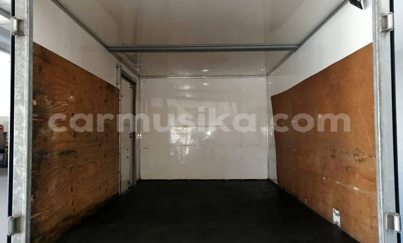 Buy Used Toyota Dyna White Truck in Beitbridge in Matabeleland South Buy Used Toyota Dyna White Truck in Beitbridge in Matabeleland South