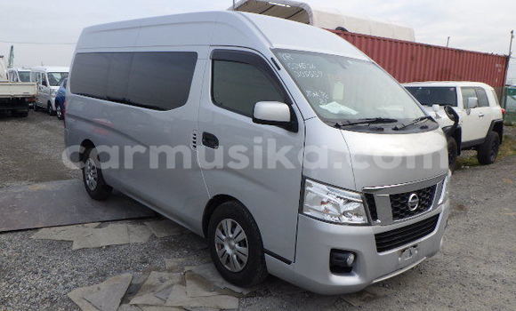 Nunua Ilio tumika Nissan Caravan Fedha Gari ndani ya Harare nchini Harare