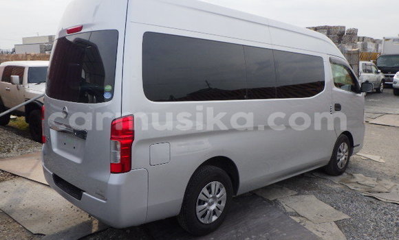 Acheter Occasion Voiture Nissan Caravan Gris à Harare, Harare Acheter Occasion Voiture Nissan Caravan Gris à Harare, Harare