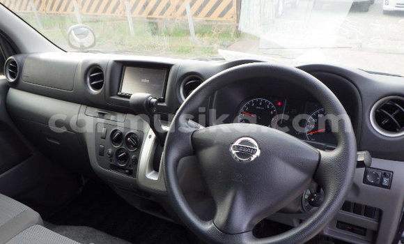 Acheter Occasion Voiture Nissan Caravan Gris à Harare, Harare Acheter Occasion Voiture Nissan Caravan Gris à Harare, Harare