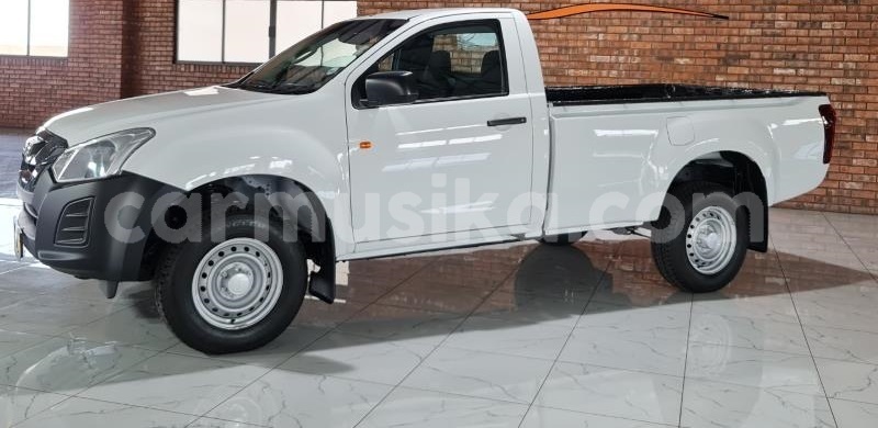 Big with watermark isuzu d max harare harare 28069