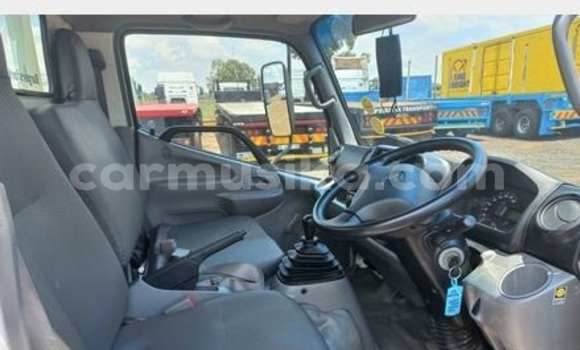 Buy Used Toyota Dyna White Car in Harare in Harare Buy Used Toyota Dyna White Car in Harare in Harare