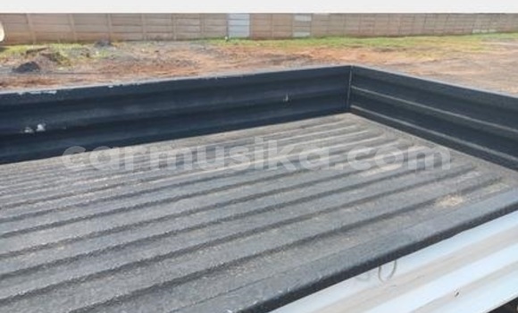 Buy Used Toyota Dyna White Car in Harare in Harare Buy Used Toyota Dyna White Car in Harare in Harare