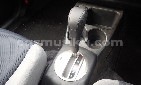 Acheter Occasion Voiture Honda Fit Blanc à Beitbridge, Matabeleland South Acheter Occasion Voiture Honda Fit Blanc à Beitbridge, Matabeleland South