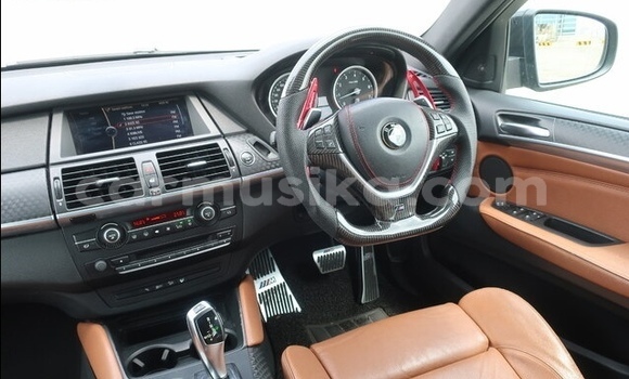 Acheter Occasion Voiture BMW X6 M Noir à Beitbridge, Matabeleland South Acheter Occasion Voiture BMW X6 M Noir à Beitbridge, Matabeleland South