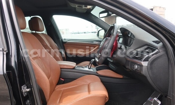 Acheter Occasion Voiture BMW X6 M Noir à Beitbridge, Matabeleland South Acheter Occasion Voiture BMW X6 M Noir à Beitbridge, Matabeleland South