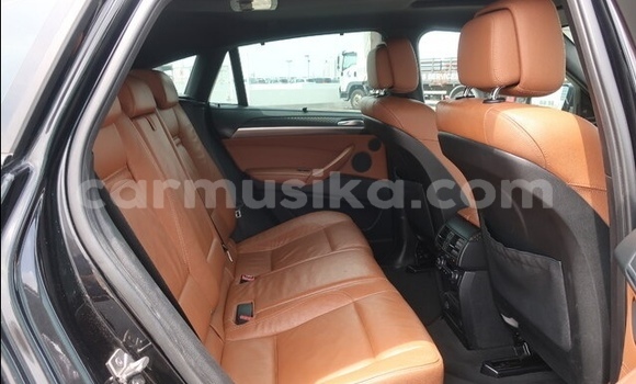 Acheter Occasion Voiture BMW X6 M Noir à Beitbridge, Matabeleland South Acheter Occasion Voiture BMW X6 M Noir à Beitbridge, Matabeleland South