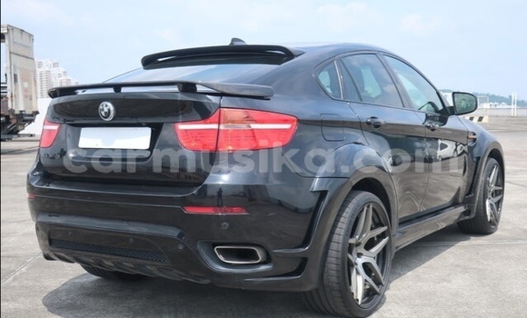 Acheter Occasion Voiture BMW X6 M Noir à Beitbridge, Matabeleland South Acheter Occasion Voiture BMW X6 M Noir à Beitbridge, Matabeleland South