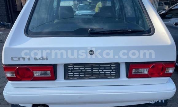 Buy Used Volkswagen Golf White Car in Beitbridge in Matabeleland South Buy Used Volkswagen Golf White Car in Beitbridge in Matabeleland South