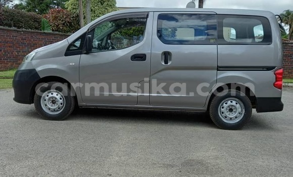 Buy Import Nissan NV200 Silver Car in Harare in Harare Buy Import Nissan NV200 Silver Car in Harare in Harare