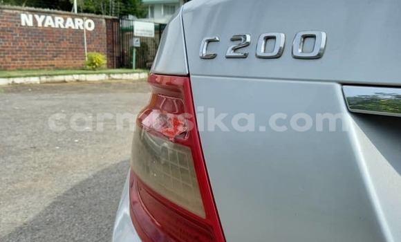 Nunua Ilio tumika Mercedes-Benz C-Classe Fedha Gari ndani ya Harare nchini Harare