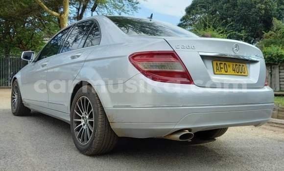 Tenga Tsaru Mercedes-Benz C-Classe Sirivha Mota in Harare in Harare Tenga Tsaru Mercedes-Benz C-Classe Sirivha Mota in Harare in Harare