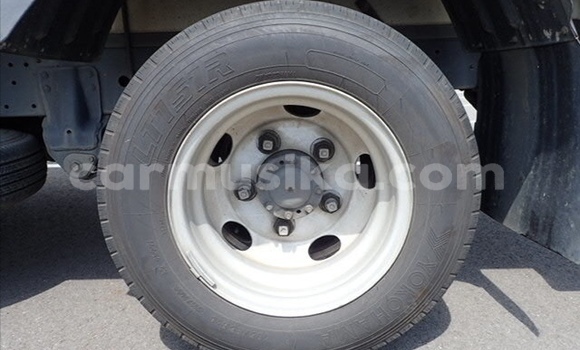 Nunua Ilio tumika Toyota Dyna Nyeupe Gari ndani ya Beitbridge nchini Matabeleland Kusini Nunua Ilio tumika Toyota Dyna Nyeupe Gari ndani ya Beitbridge nchini Matabeleland Kusini