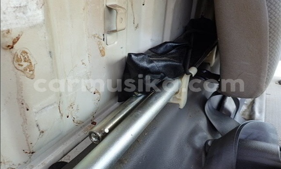 Nunua Ilio tumika Toyota Dyna Nyeupe Gari ndani ya Beitbridge nchini Matabeleland Kusini Nunua Ilio tumika Toyota Dyna Nyeupe Gari ndani ya Beitbridge nchini Matabeleland Kusini